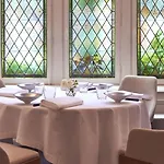 Отель Relais & Chateaux La Maison Des Tetes