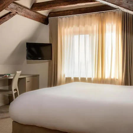 Relais & Chateaux La Maison Des Tetes 5* コルマール