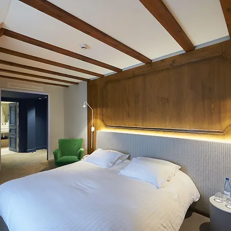 Relais & Chateaux La Maison Des Tetes ホテル