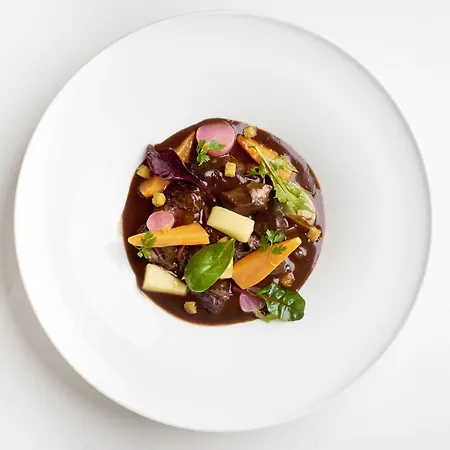 Relais & Chateaux La Maison Des Tetes