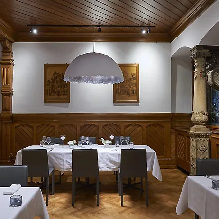 Relais & Chateaux La Maison Des Tetes Hotel 5*