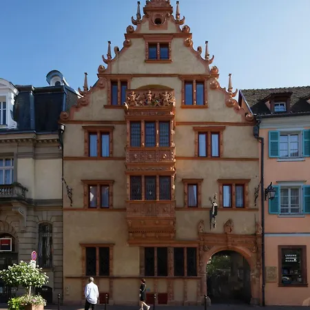 Relais & Chateaux La Maison Des Tetes Hotel