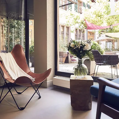 ホテル Relais & Chateaux La Maison Des Tetes コルマール