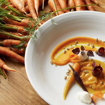 ホテル Relais & Chateaux La Maison Des Tetes 5*