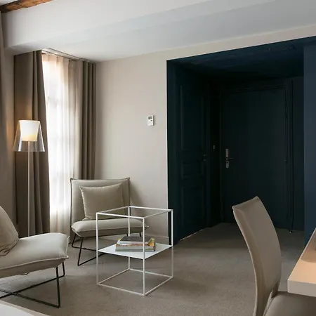 Relais & Chateaux La Maison Des Tetes 5* コルマール