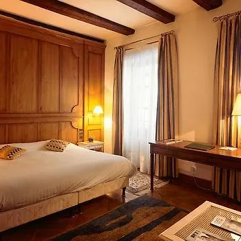 Relais&châteaux La Maison Des Têtes Hotel