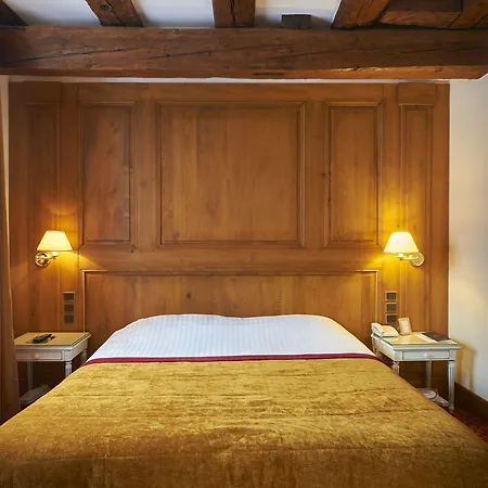 Relais & Chateaux La Maison Des Tetes ホテル