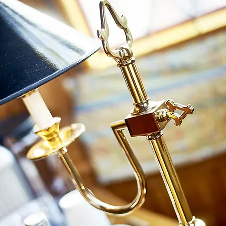 Relais & Chateaux La Maison Des Tetes فندق 5*