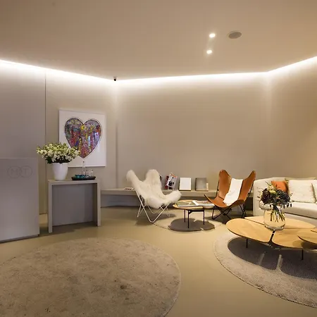 Relais & Chateaux La Maison Des Tetes 5*