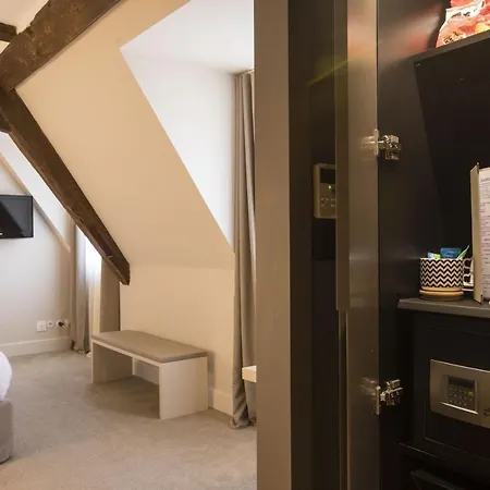 מלון Relais & Chateaux La Maison Des Tetes קולמר
