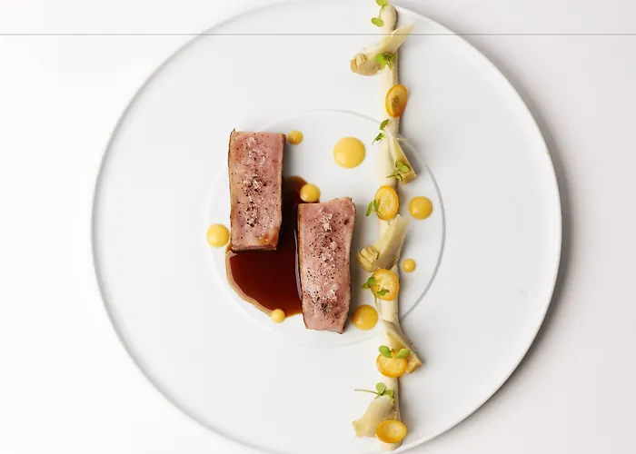 Relais & Chateaux La Maison Des Tetes Hotel 5*