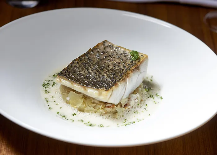 Relais & Chateaux La Maison Des Tetes מלון 5*