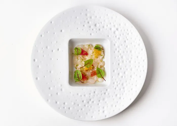 מלון Relais & Chateaux La Maison Des Tetes 5*