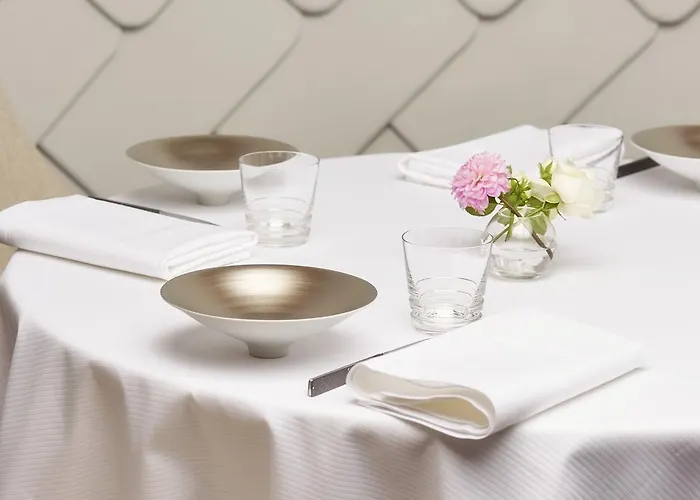 מלון Relais & Chateaux La Maison Des Tetes