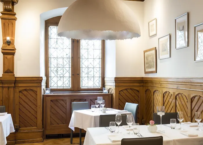 Relais & Chateaux La Maison Des Tetes קולמר